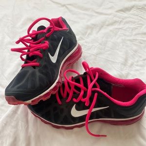 Nike airmax - 9 - black/hot pink